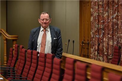 Bis heute ist Fernand Etgen der lebende Beweis dafür, dass Politik nicht nur bierernst sein muss, sondern auch witzig sein kann
