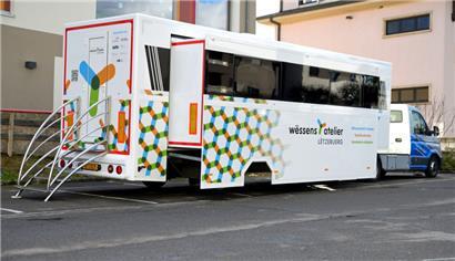 Bisher nahmen rund 20.000 Kinder an den Sitzungen des mobilen Ateliers teil
