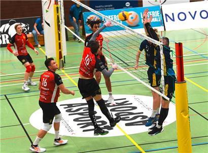 Bissen (in den roten Trikots) wehrte sich mit allen Kräften
