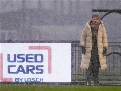 Bissens Trainer Vitor Pereira hatte sich gut auf das Schneegestöber vorbereitet