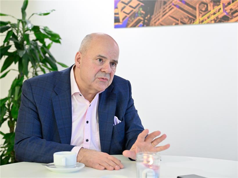 Arbeitsminister Marc Spautz bittet um Zeit und Verständnis für den Sozialdialog und die Zusammenarbeit in der Arbeitswelt.