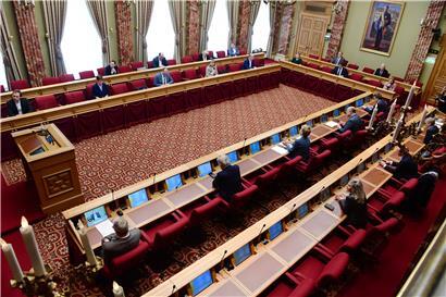 Bleibt alles anders: Auch die Petitionen kehren nicht so schnell zur Normalität in der Chamber zurück
