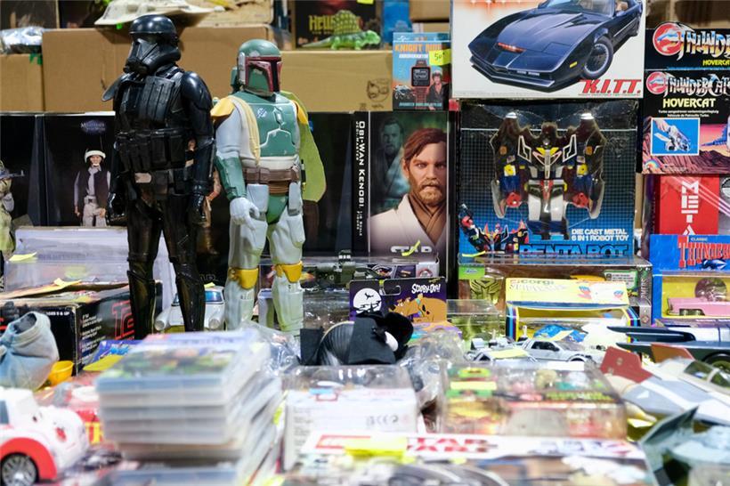 Blick über den Geek Market: Sammelfiguren, Artprints und hohe Preise dicht an di...