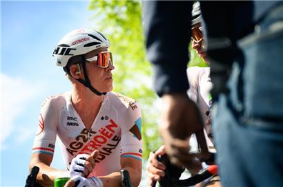 Bob Jungels wird bei der diesjährigen Tour de France starten
