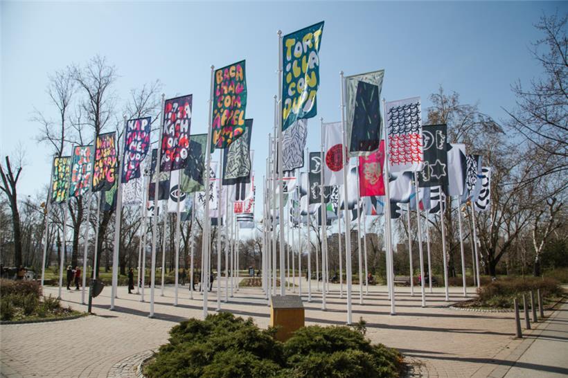 „Bouneschlupp avec fricadelle“: Die Rezepte, die sich der luxemburgische Künstler Alain Welter einfallen ließ, reizen weniger den Gaumen als die Vorstellungskraft

