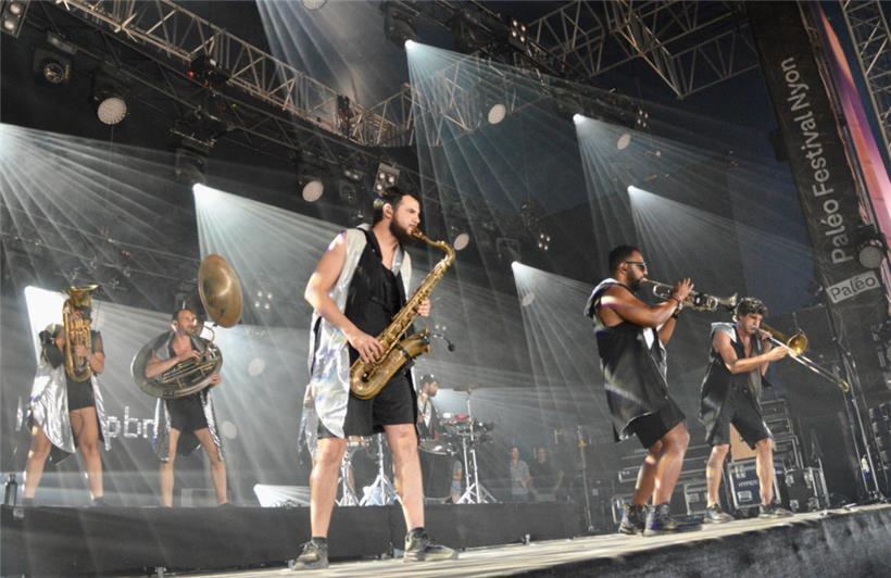 Brasil zum Dritten: Technobrass
