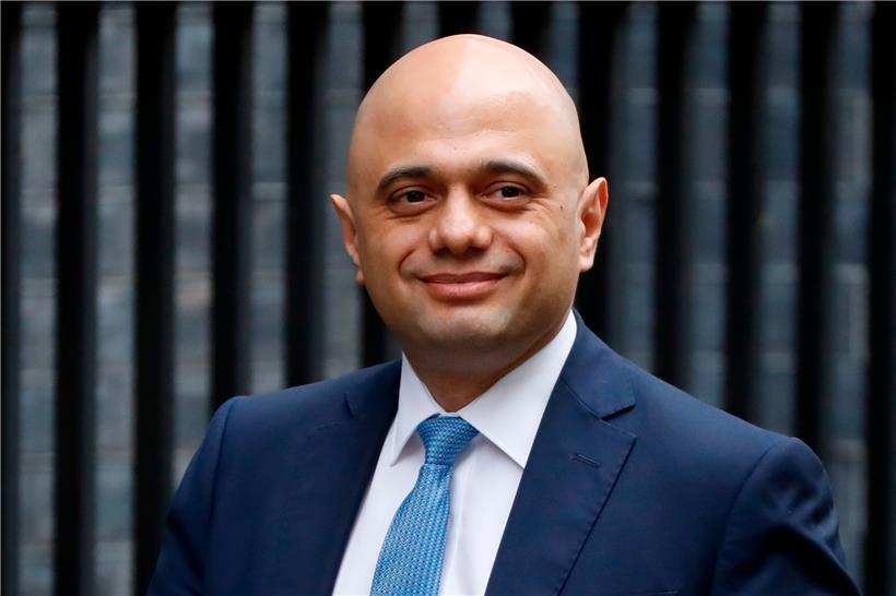Britain’s Chancellor of the Exchequer Sajid Javid arrives at 10 Downing Street in central London on February 13, 2020. – Britain’s prime minister was to revamp his top team on February 13 in his first cabinet reshuffle since taking Britain out of the European Union. (Photo by Tolga AKMEN / AFP)
