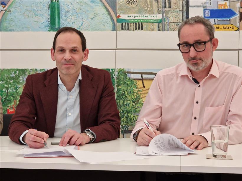 Bürgermeister Dan Biancalana und FGFC-Präsident Claude Reuter bei Pressekonferenz am Dienstagnachmittag.