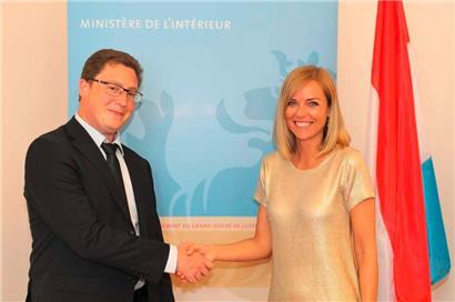 Bürgermeister Frank Conrad wurde am 1. Juli 2019 durch Innenministerin Taina Bofferding vereidigt

