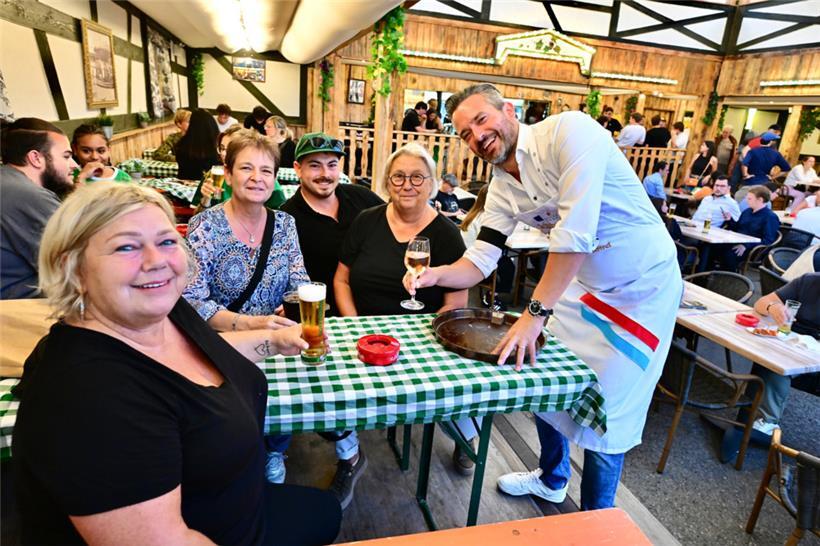 Bürgermeister Joé Nilles im Schwarzwaldhaus