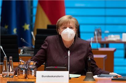 Bundeskanzlerin Angela Merkel (CDU) nimmt an der einer wöchentlichen Kabinettssitzung im Kanzleramt teil
