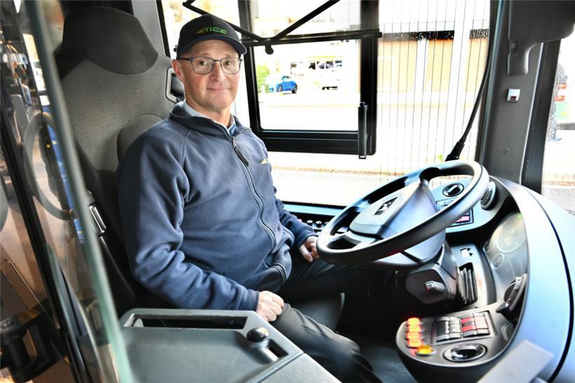 Busfahrer Alain befürchtet haarige Situationen
