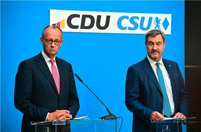 CDU-Chef und Union-Kanzlerkandidat Friedrich Merz (l.) mit Bayerns Ministerpräsident Markus Söder
