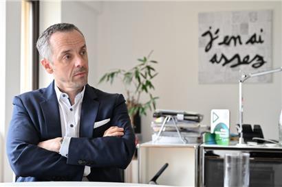 CSV-Arbeitsminister Georges Mischo am Mittwochvormittag in seinem Büro am „Rousegäertchen“
