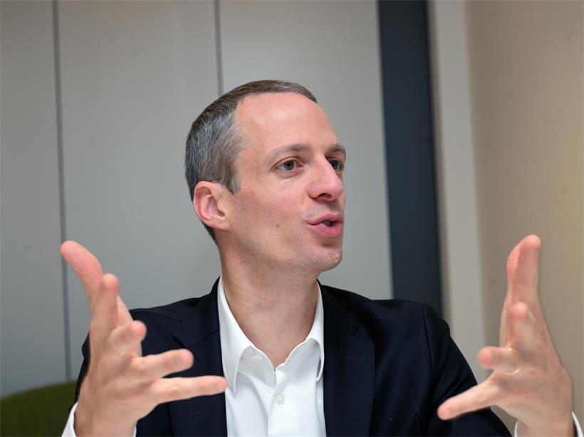 CSV-Umweltminister Serge Wilmes will den Einwand, die Regierung wolle beim Klimabonus sparen, nicht gelten lassen