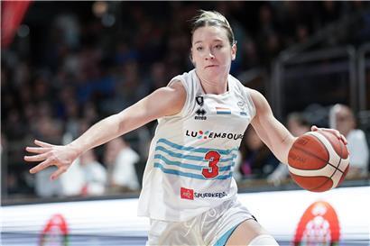 Anne Simon erzielt entscheidenden Treffer für Campobasso in der Verlängerung beim italienischen Fußballspiel