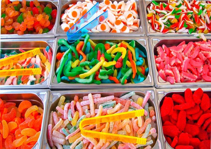 Candy Funhouse sucht einen naschbegeisterten Mitarbeiter

