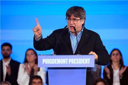 Carles Puigdemont macht in Argelès-sur-Mer im Süden Frankreichs Wahlkampf, zu Hause besteht noch ein Haftbefehl gegen den Separatistenführer

