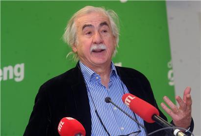 Carlo Back bei einer Pressekonferenz der Grünen im Jahr 2017
