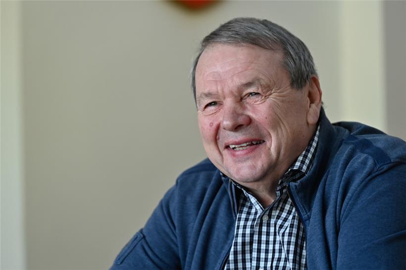 Carlo Kütten (64) ist Elektromeister und hat nach 12 Jahren im Angestelltenverhä...