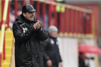 Carlos Fangueiro wird am Sonntag in Mondorf nicht mehr auf der Petinger Trainerbank sitzen
