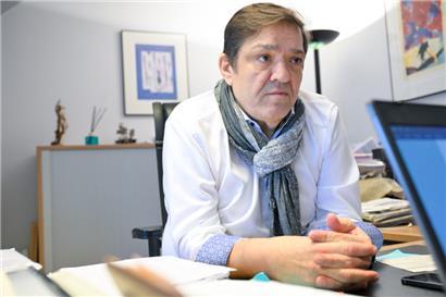 Carlos Pereira: „Die Nelkenrevolution ist eine friedliche Revolution hin zur Demokratie gewesen. Mir bedeutet das wirklich viel.“
