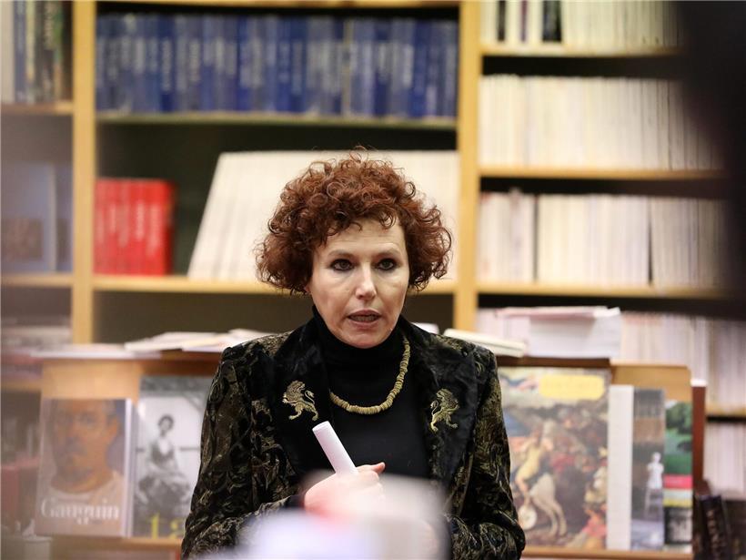 Porträt von Catherine Gaeng, Autorin des Buches „Donc, nous avons menti au public“