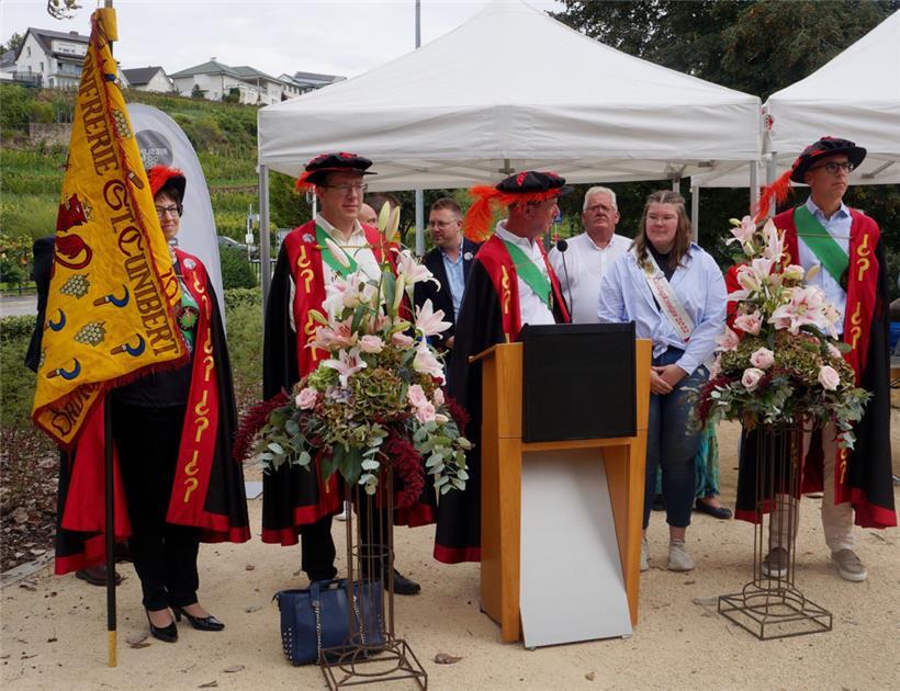 Céline Max ist neue Chevalière der „Confrérie St-Cunibert“