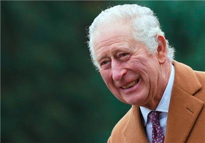 Charles scheint zu beherzigen, dass er sich von manchen liebgewonnenen Vorstellungen verabschieden und die Ideen der jüngeren Generation berücksichtigen muss
