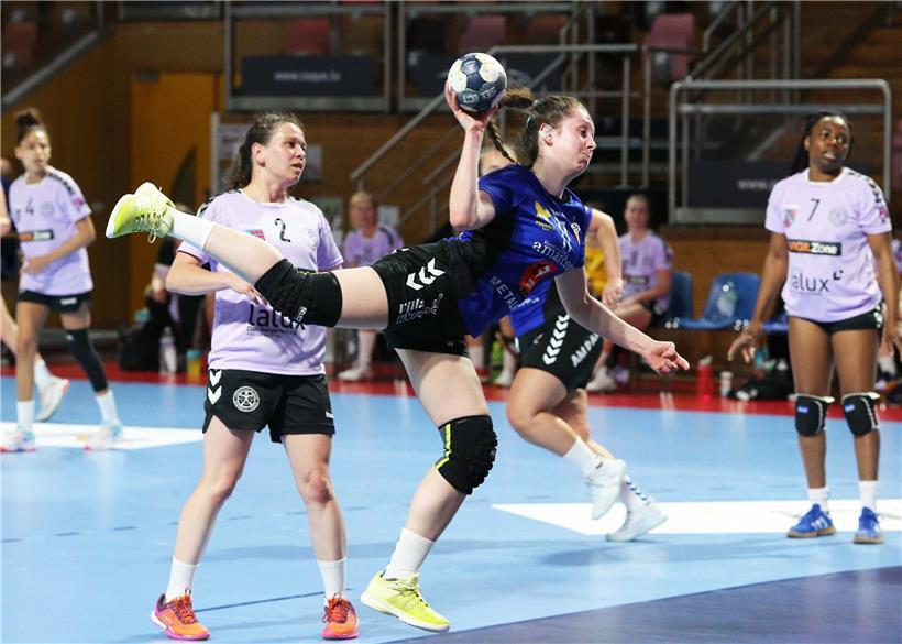 Charlotte Bottoli und der HBD zogen gegen Redingen souverän ins Endspiel ein
