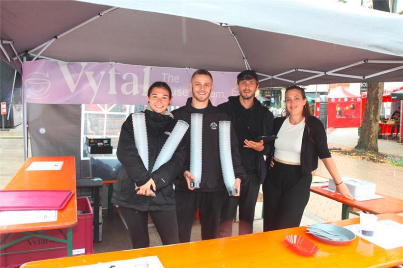 Cheryl, Kevin, Gregoire und Hannah von „Vytal – The Reuse System“