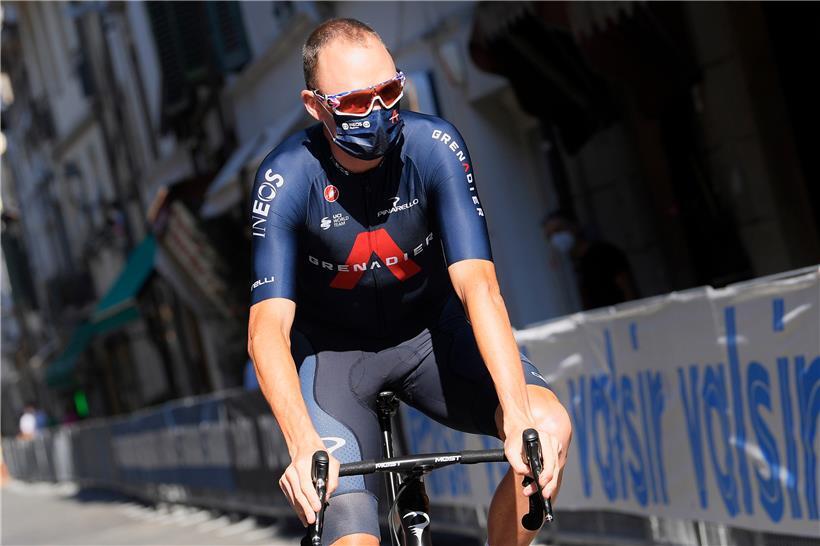 Chris Froome aus Großbritannien vor dem Start der 3. Etappe von Tirreno-Adriatico 
