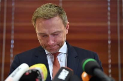 Christian Lindner, Parteivorsitzender der FDP und Fraktionsvorsitzender im Bundestag, gibt ein Statement zur Situation nach der Wahl des Ministerpräsidenten in Thüringen.
