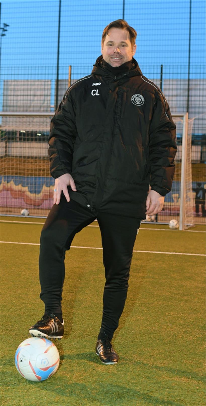 Christian Lutz (Trainer der UNA Strassen)
