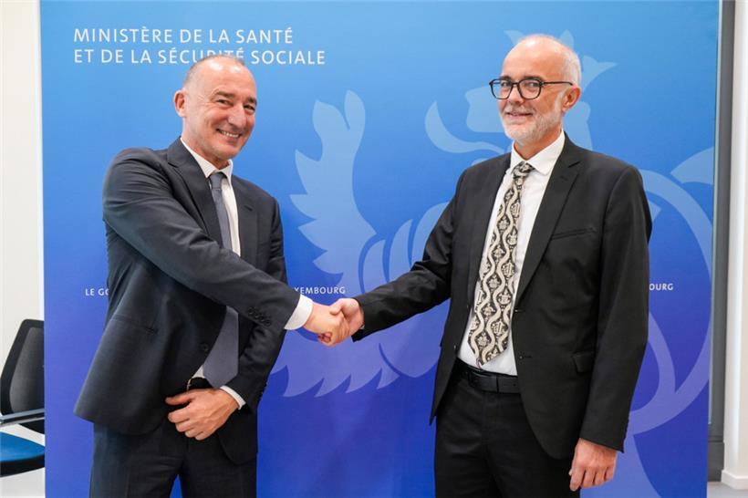 Christian Oberlé (links), ehemaliger Präsident der CNS, und José Balanzategui (rechts), neuer Präsident der CNS
