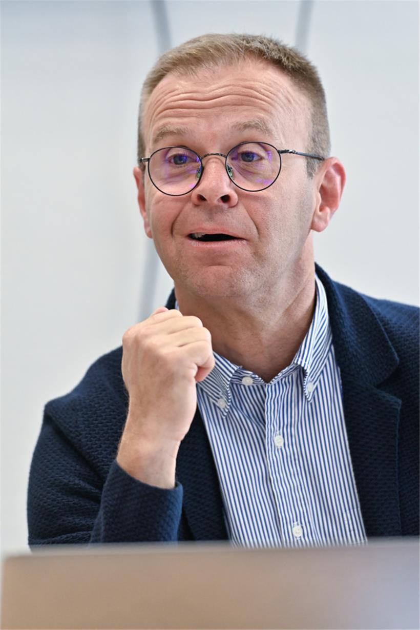 Christian Richartz (Eran, eraus … an elo?)
