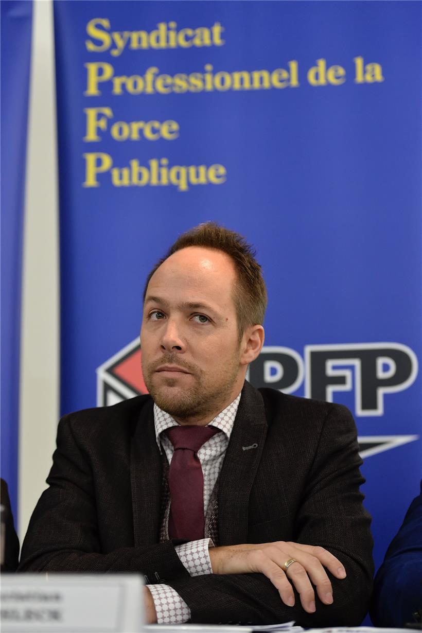 Christian Schleck und der Dachverband von Polizei- und Armeegewerkschaft bleiben auf Konfrontationskurs
