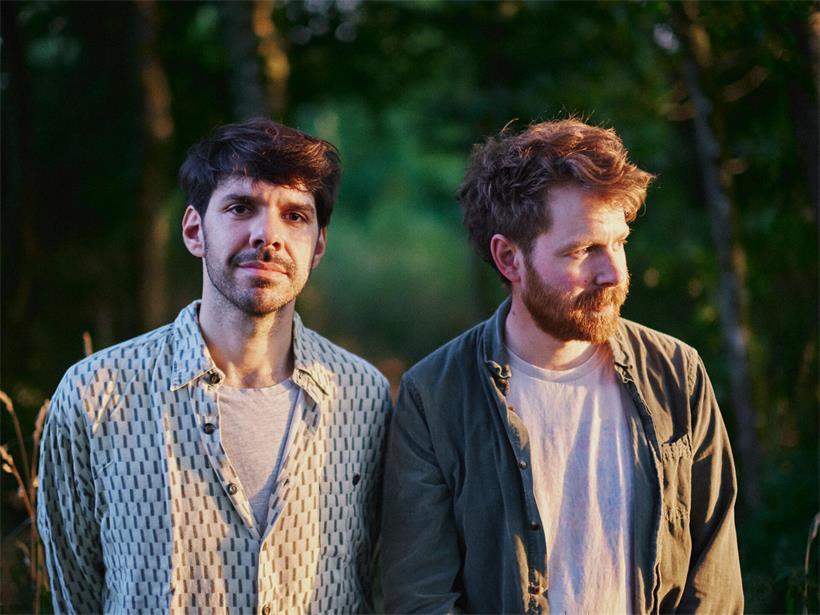 Christophe Demart und Jamie Reinert bilden das Luxemburger Instrumentalduo First Mote.