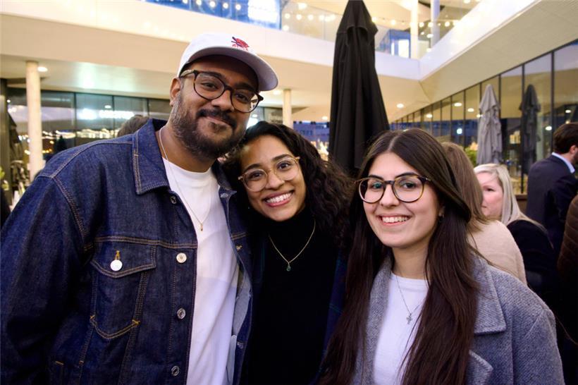 Clara und ihre Freunde aus Mauritius, Sakti und Kaya, fanden hier den ersten Ans...