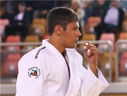 Claudio Dos Santos 
