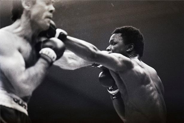 Clément Tshinza gegen José Hernandez im Oktober 1982 in Esch
