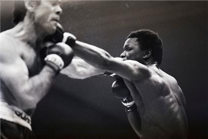 Clément Tshinza gegen José Hernandez im Oktober 1982 in Esch
