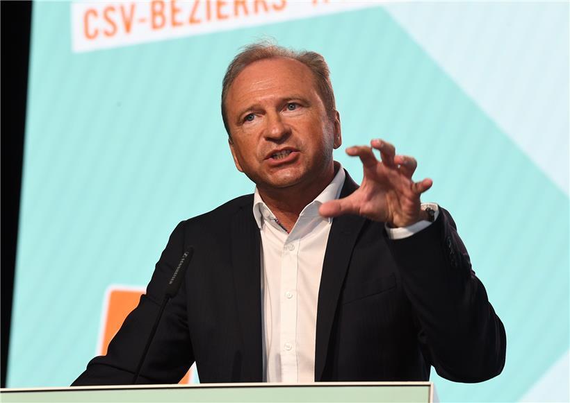 Co-Fraktionschef Gilles Roth ging auf soziale Aspekte ein
