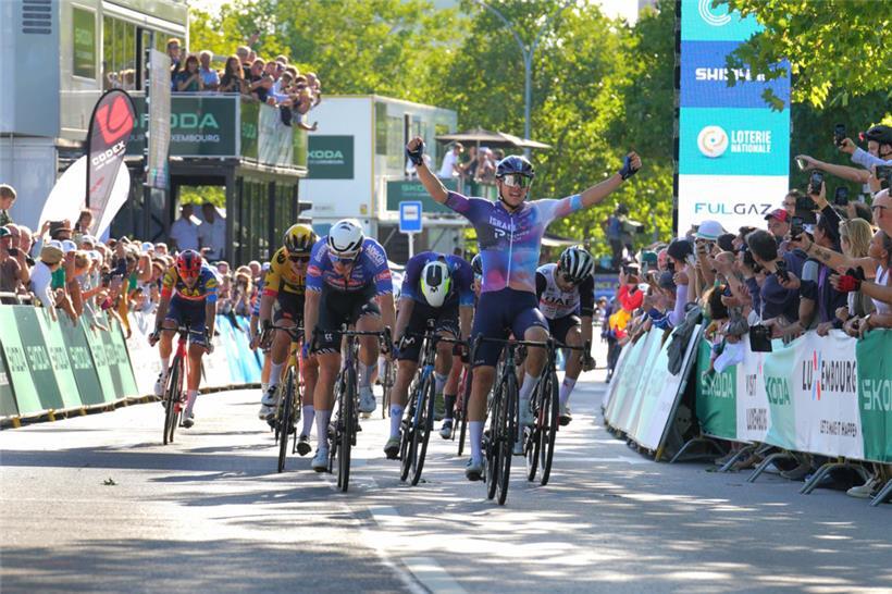 Corbin Strong jubelte am Mittwochnachmittag über den Etappensieg bei der Tour de Luxembourg
