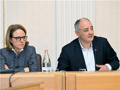 Corinne Cahen und Patrick Goldschmidt (beide Mitglied der DP und des hauptstädtischen Schöffenrats) haben unterschiedliche Vorstellungen für die avenue de la Gare