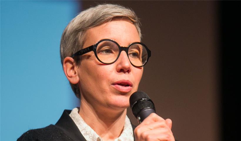 D’Kulturministesch Sam Tanson („déi gréng“) wëll Léisunge fannen, fir den CNA weiderzebréngen

