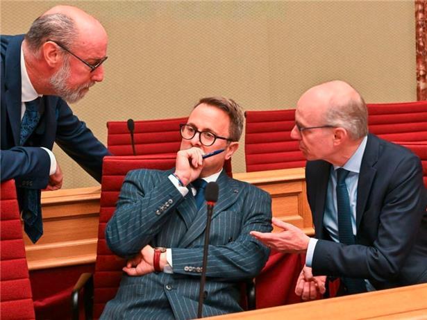DP-Fraktionspräsident Gilles Baum, DP-Vize-Premier Xavier Bettel und CSV-Premier Luc Frieden Ende Oktober im Parlament

