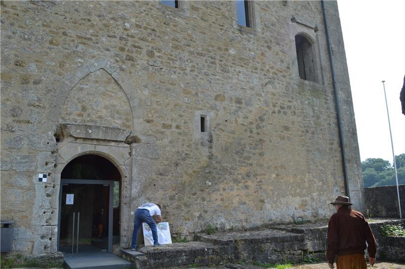 Da war sie weg: Ohne die alte Holztreppe ist das besondere Lichtspektakel nicht zu sehen.
