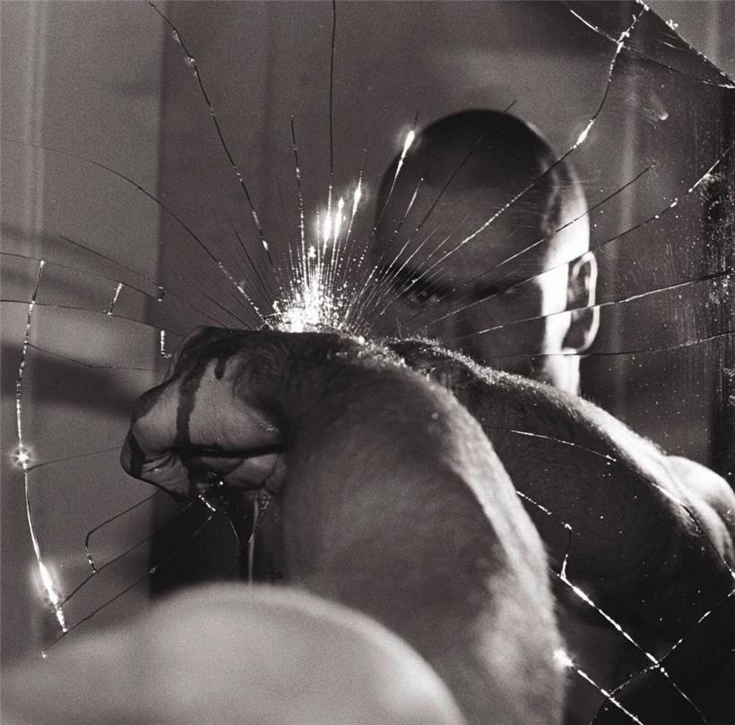 „Damaged“: Henry Rollins auf einem Plattencover von Black Flag
