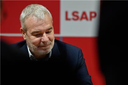 Dan Kersch tritt von seinen Regierungsämtern zurück
